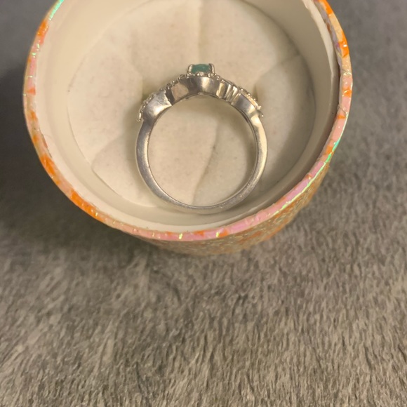 Genuine Secota emerald & zircon sterling ring - Picture 6 of 9